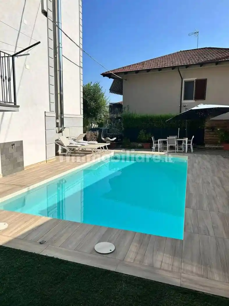 Villa in vendita a Asti