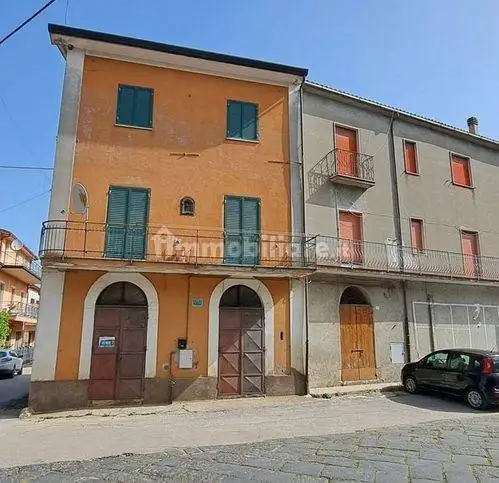 Casa indipendente in vendita a Vairano Patenora