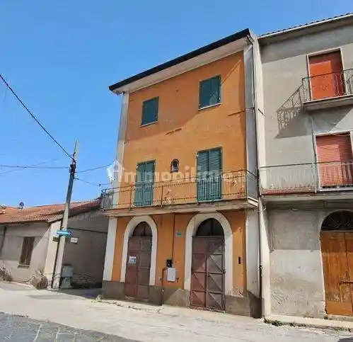 Terratetto unifamiliare via Dante Alighieri 49, Centro, Vairano Patenora - foto 3