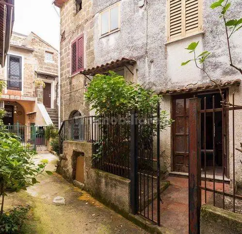 Casa indipendente in vendita a Marzano Appio