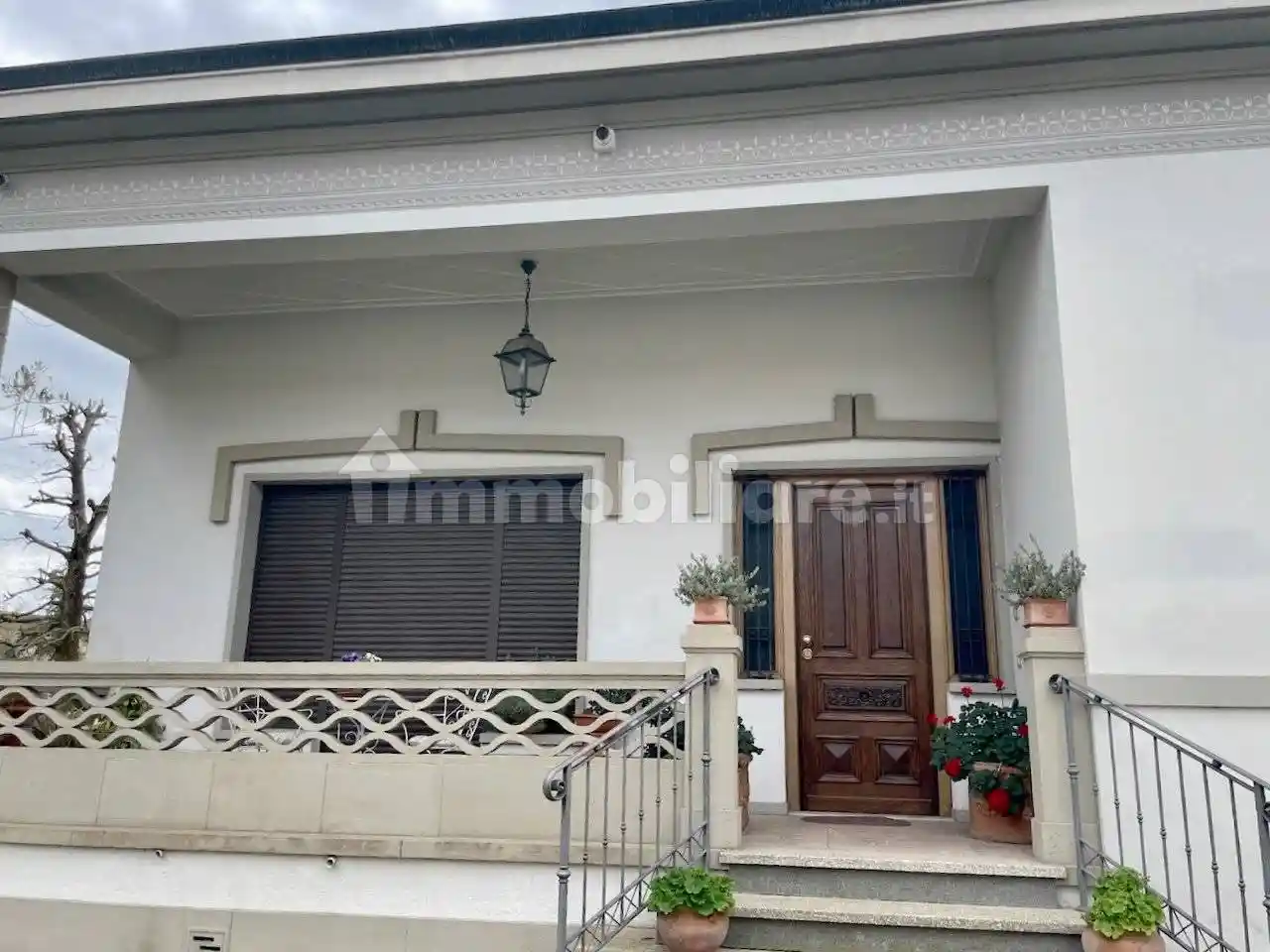 Villa in vendita a Cascina