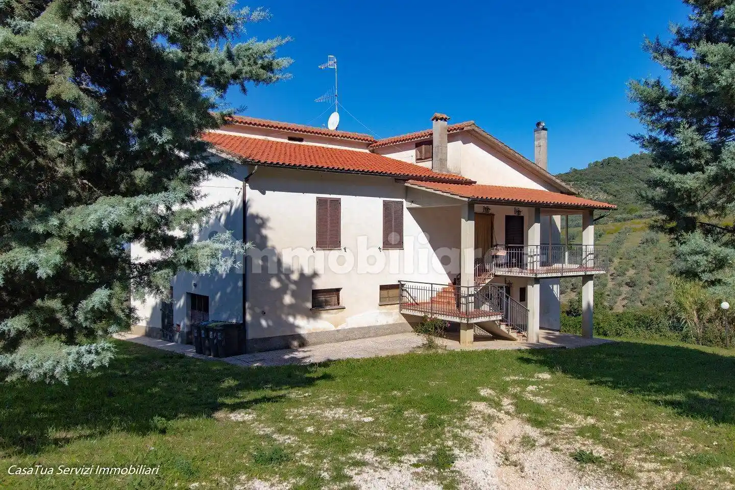 Villa in vendita a Lugnano in Teverina