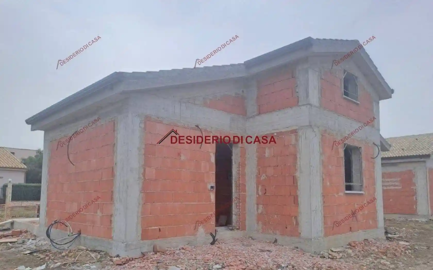 Villa in vendita a Campofelice di Roccella