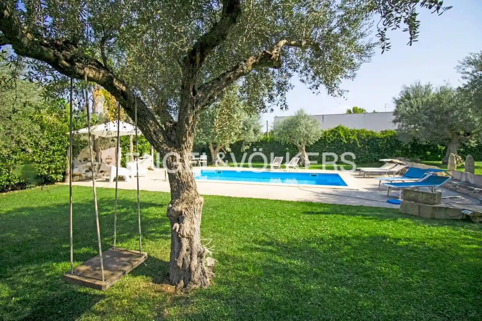 Villa - foto 2