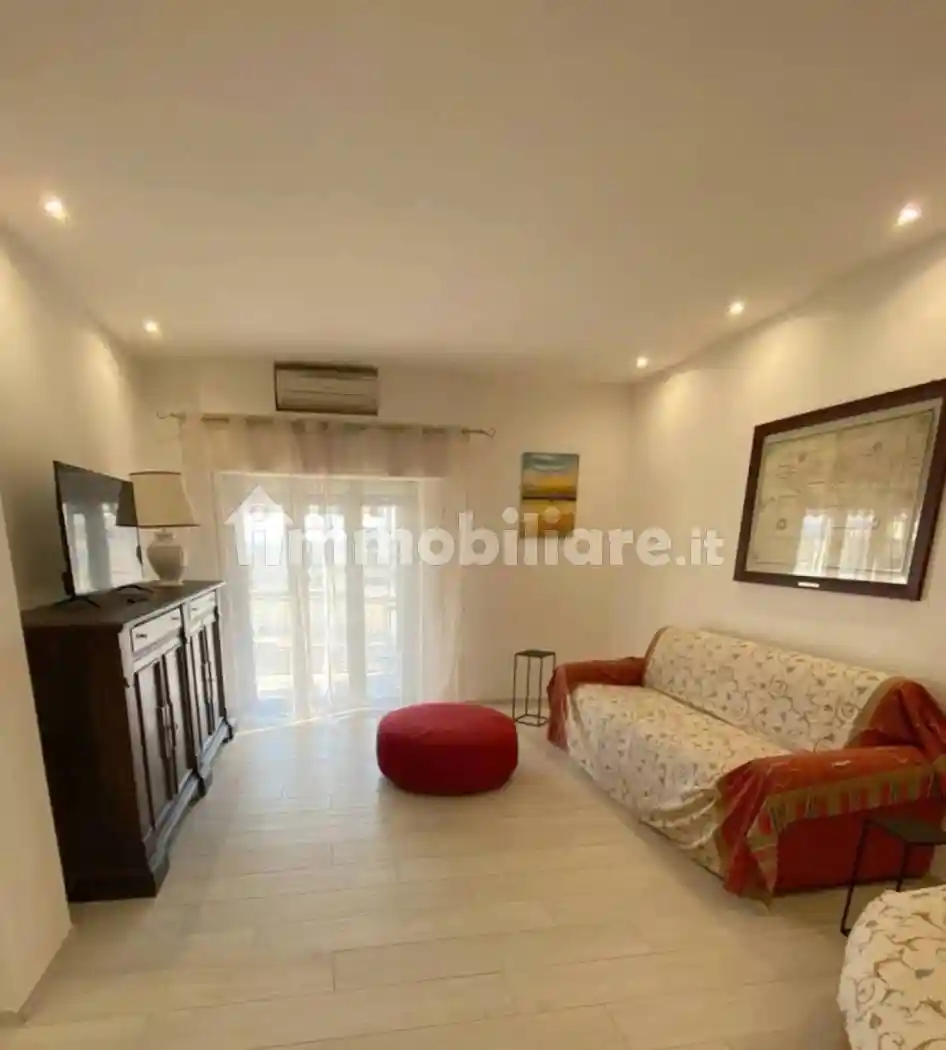 Appartamento in affitto a Follonica