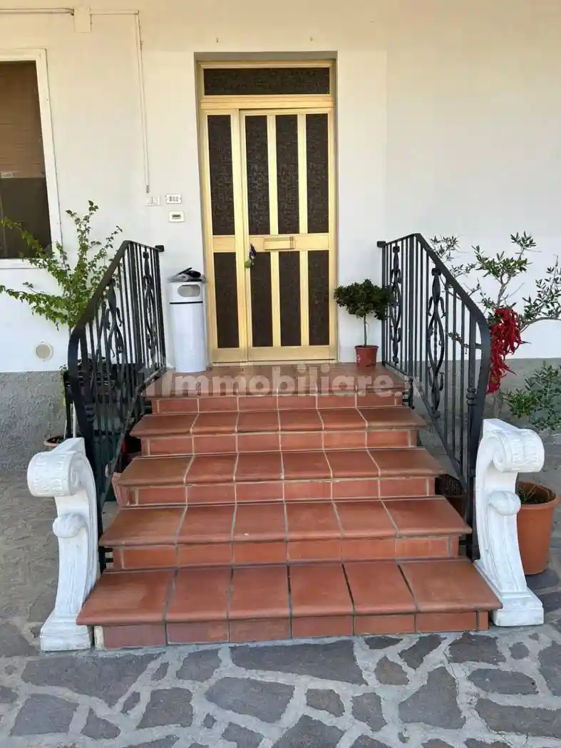 Palazzo - Edificio in Vendita - foto 2