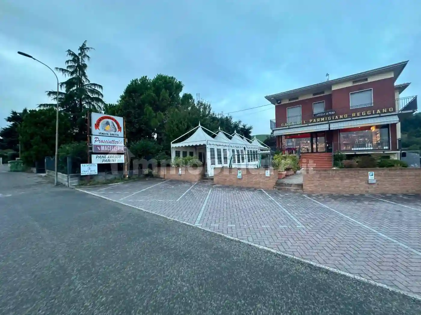 Palazzo - Edificio - foto 2