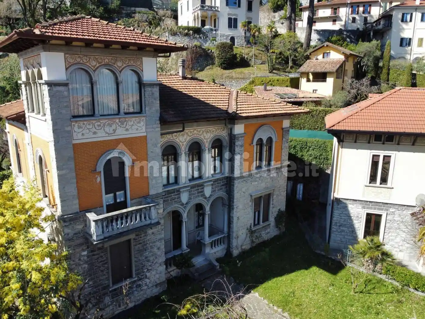 Villa in vendita a Menaggio