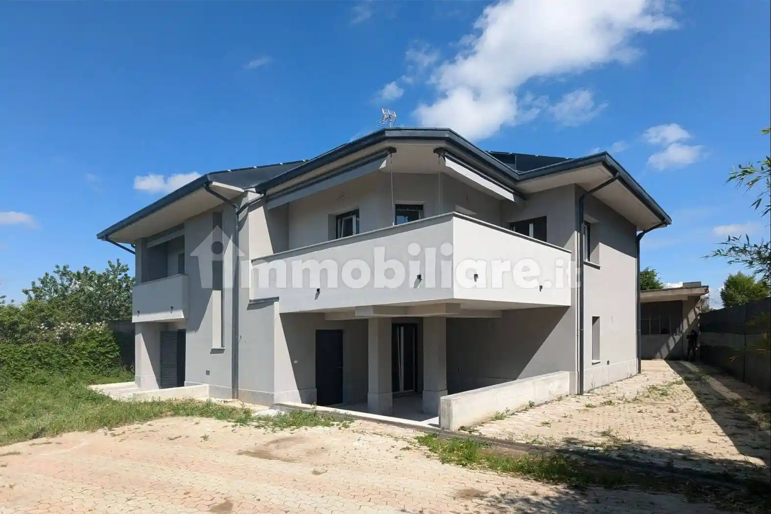 Villa in vendita a Villanova d'Asti