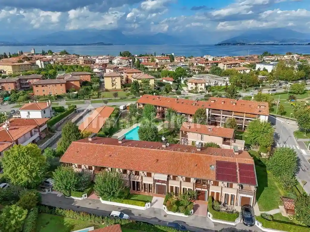 Villetta a schiera - foto 2