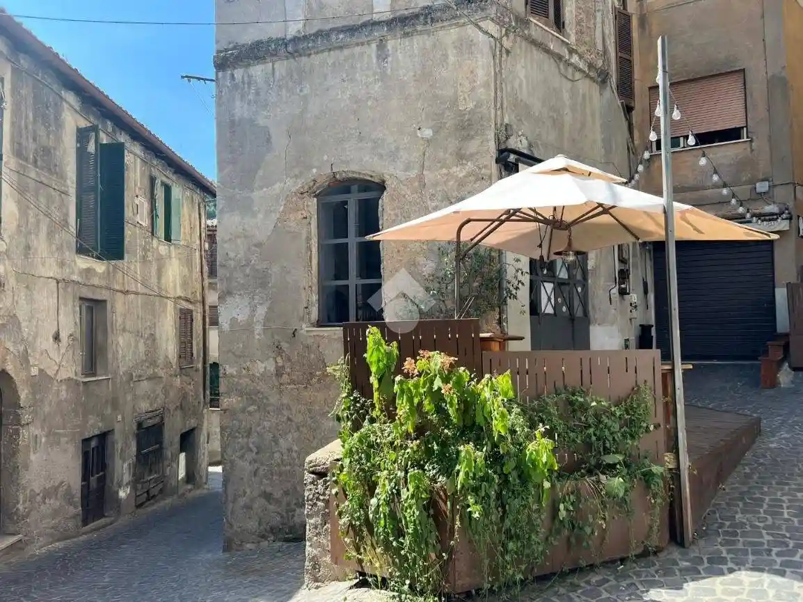 Appartamento in vendita a Subiaco