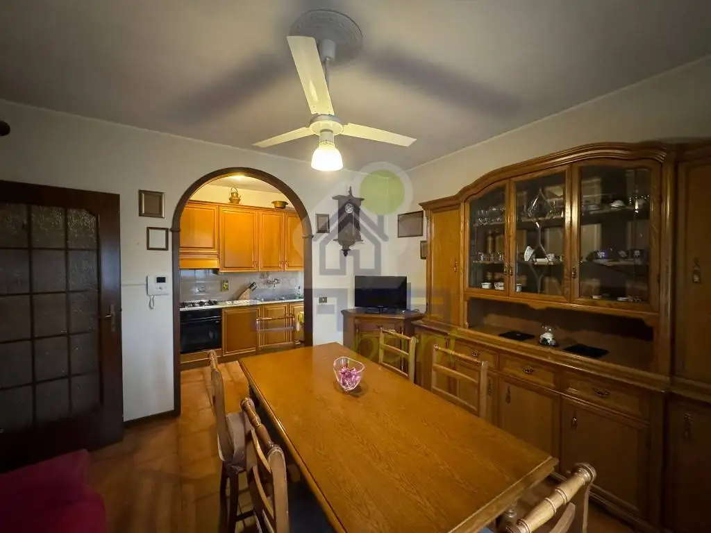 Appartamento in vendita a Meleti