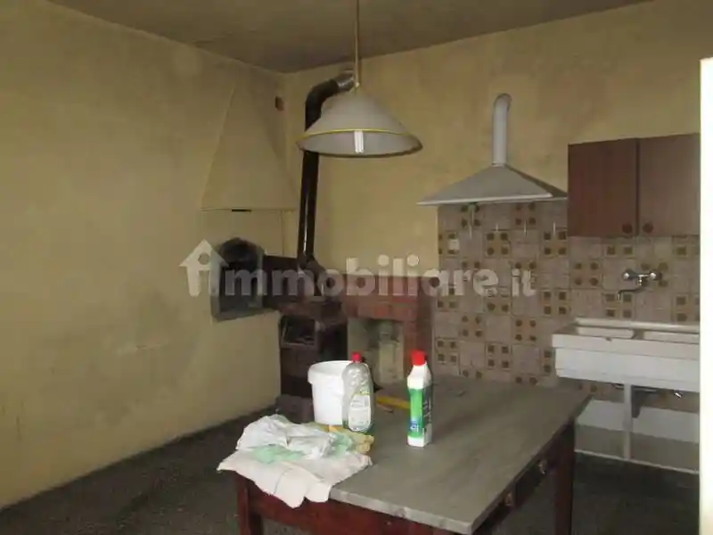 Terratetto unifamiliare 130 m², da ristrutturare, Santomoro - Valdibure, Pistoia - foto 4