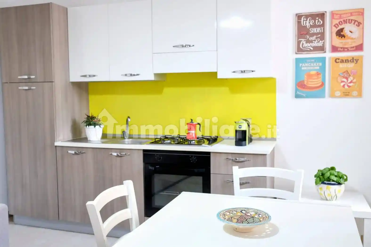 Bilocale via San Michele 17, Centro Storico, Mazara del Vallo - foto 2