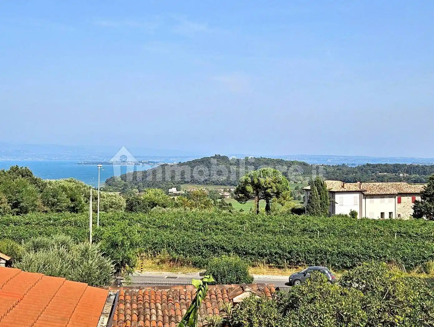 Casa indipendente in vendita a Lonato del Garda