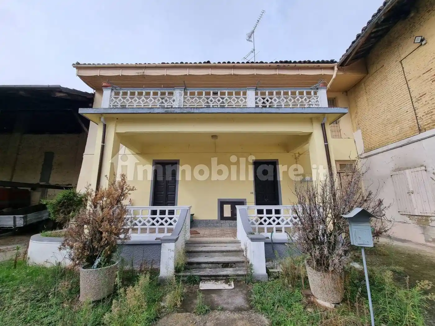 Rustico - Casale in vendita a Crescentino