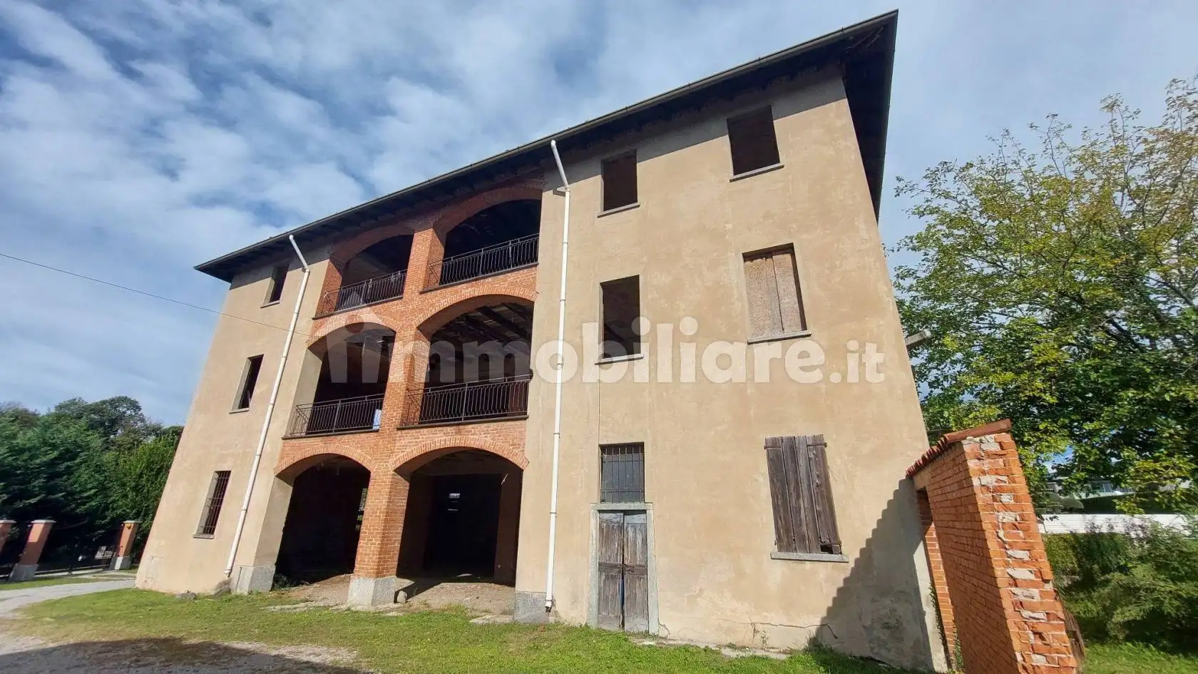 Rustico - Casale in vendita a Brenna