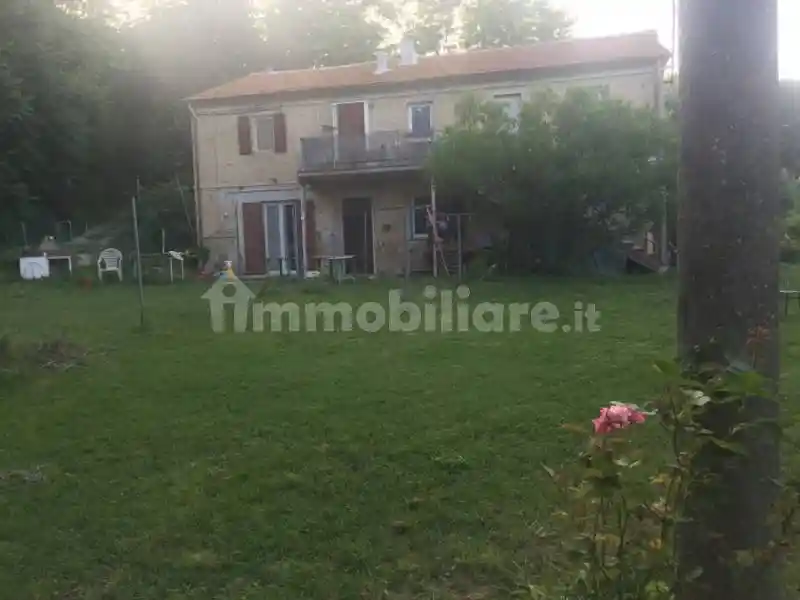Terratetto unifamiliare 340 m², buono stato, Montesicuro, Ancona - foto 4