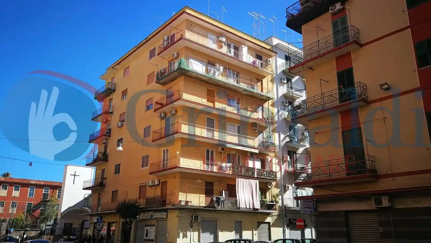 Appartamento in vendita a Taranto