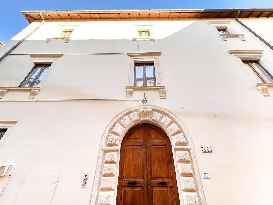 Quadrilocale via Grifo 6, Villa Comunale, L'Aquila - foto 2