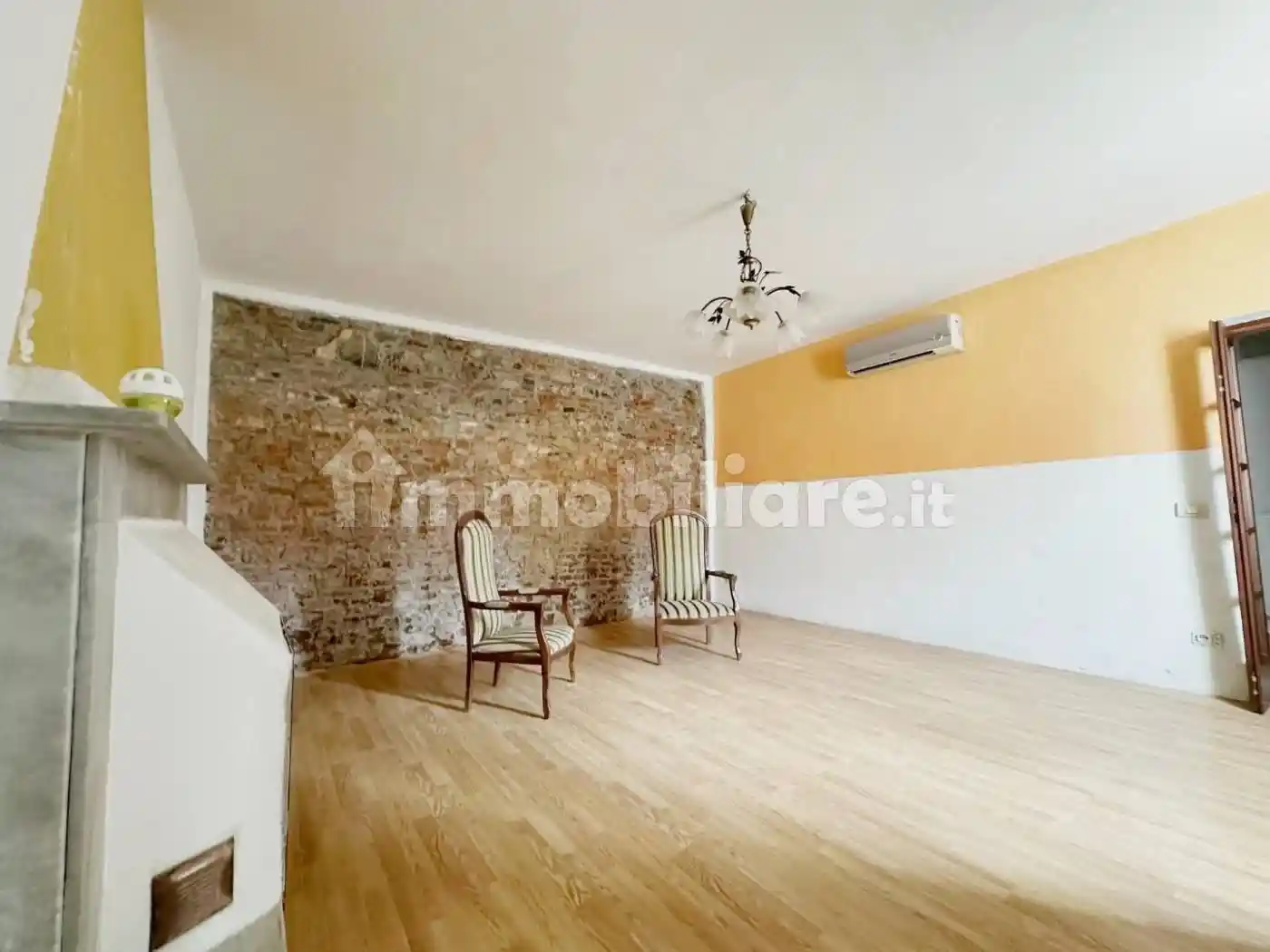 Terratetto unifamiliare 194 m², ottimo stato, Montuolo, Lucca - foto 2