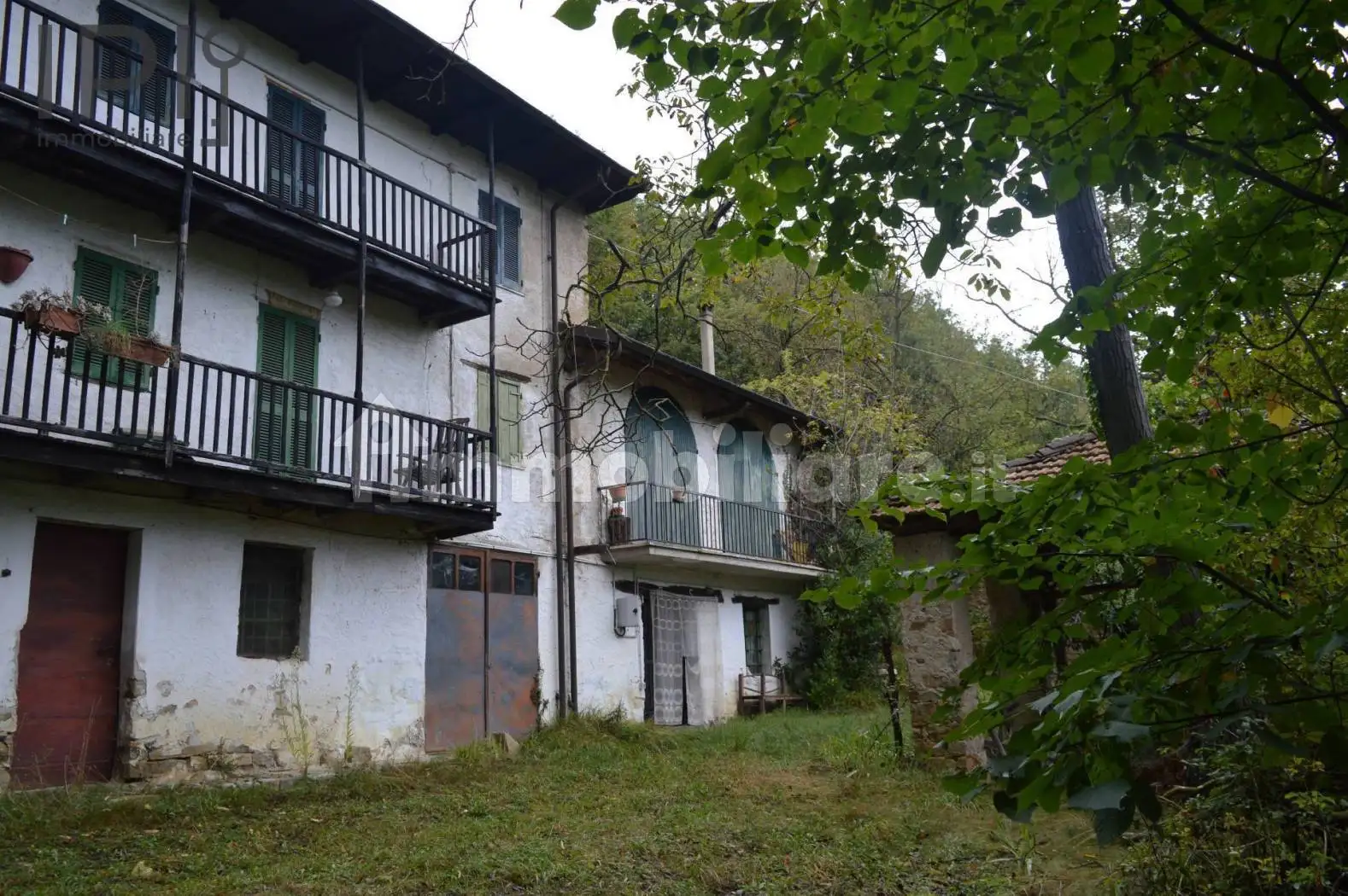 Rustico - Casale in vendita a Gorzegno