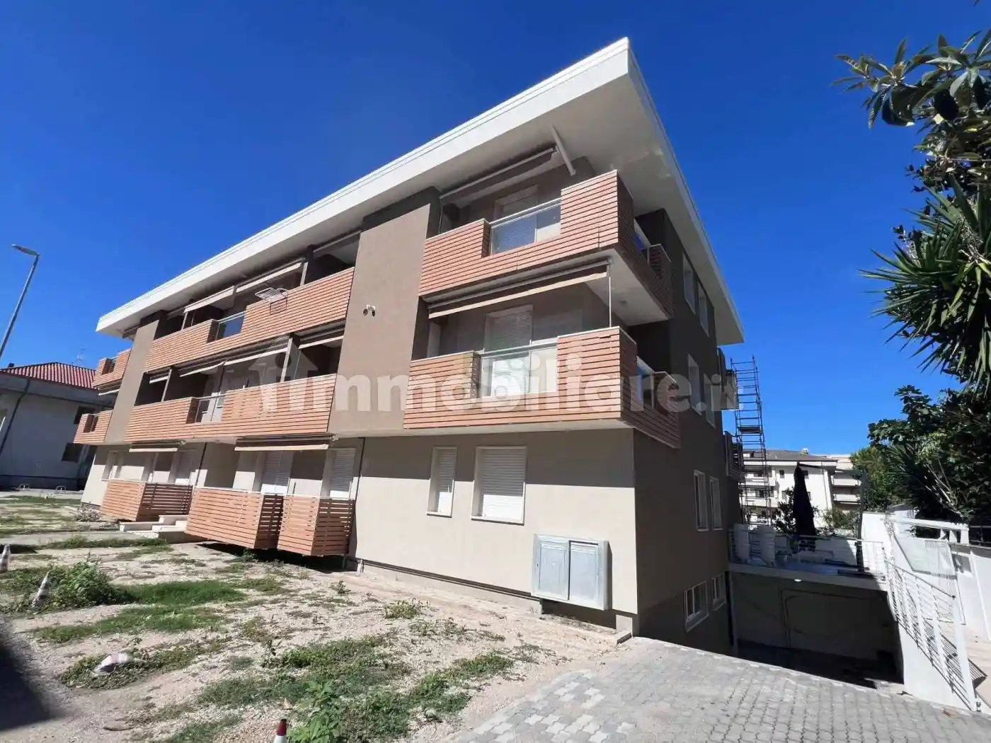 Quadrilocale via Venezia, Lungomare Marconi, Alba Adriatica - foto 4