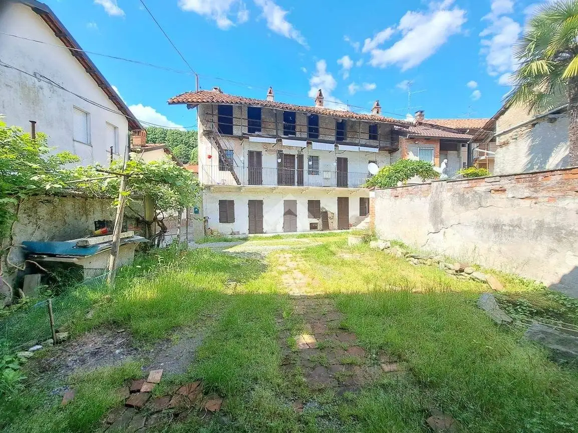 Casa indipendente in vendita a Zimone