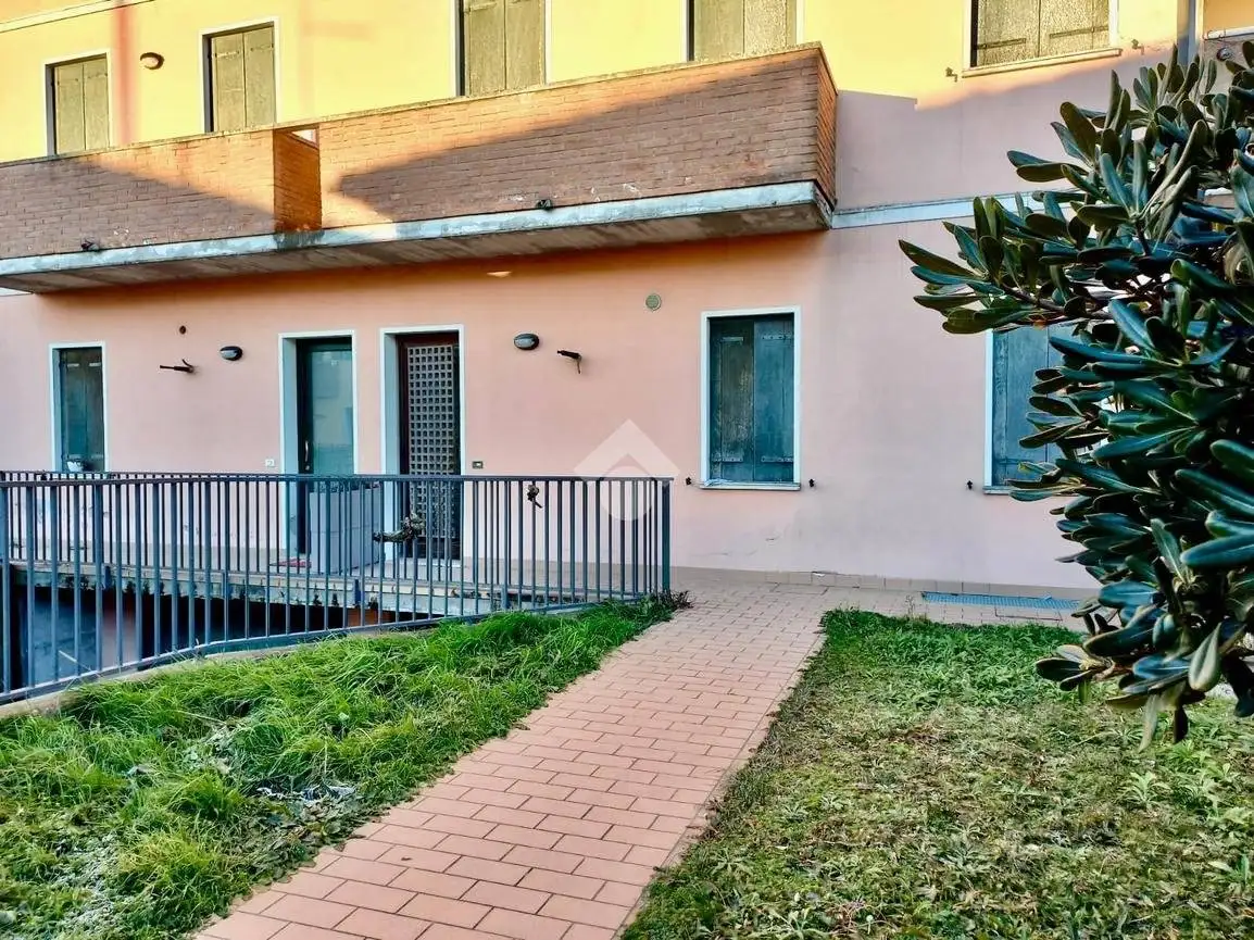 Villa a schiera via Pozetto, Centro, Albettone - foto 3