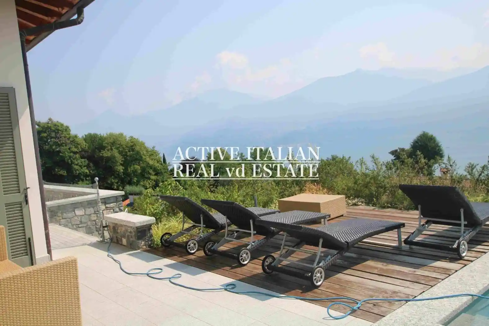 Villa in vendita a Griante