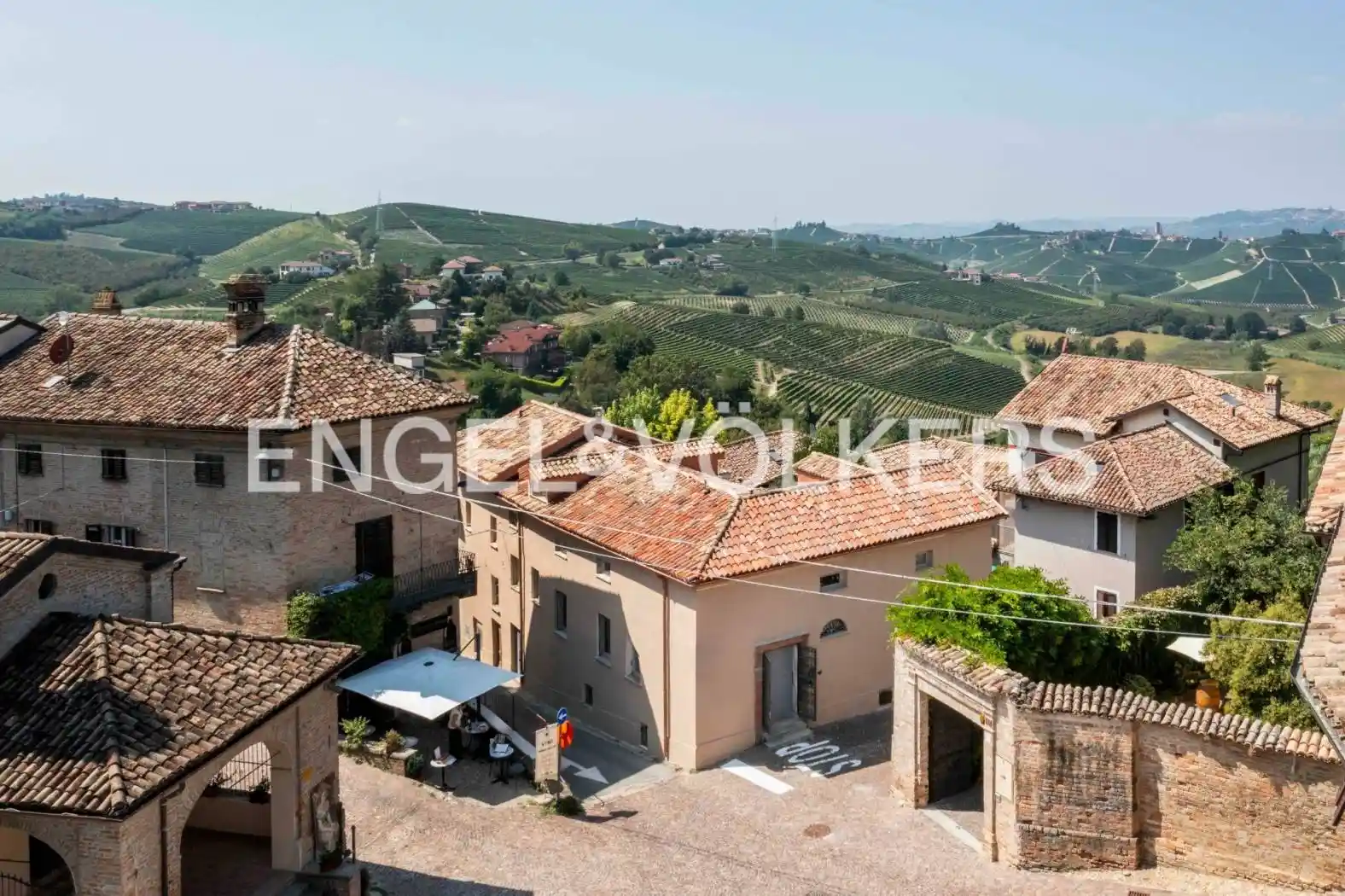 Casa indipendente in vendita a Neive