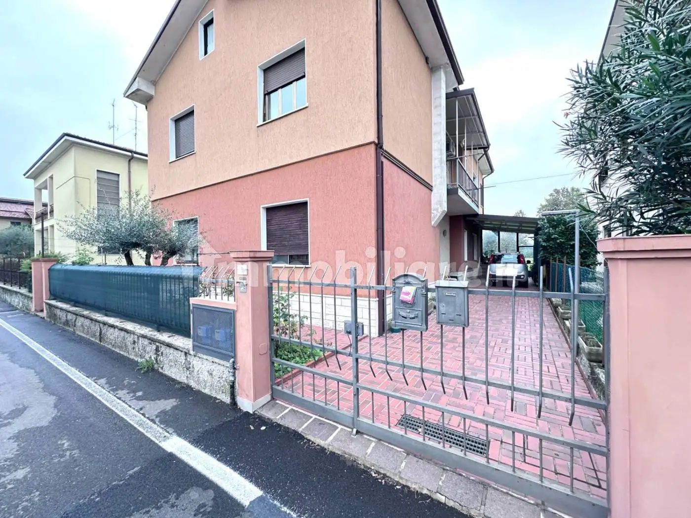 Appartamento in vendita a San Zeno Naviglio