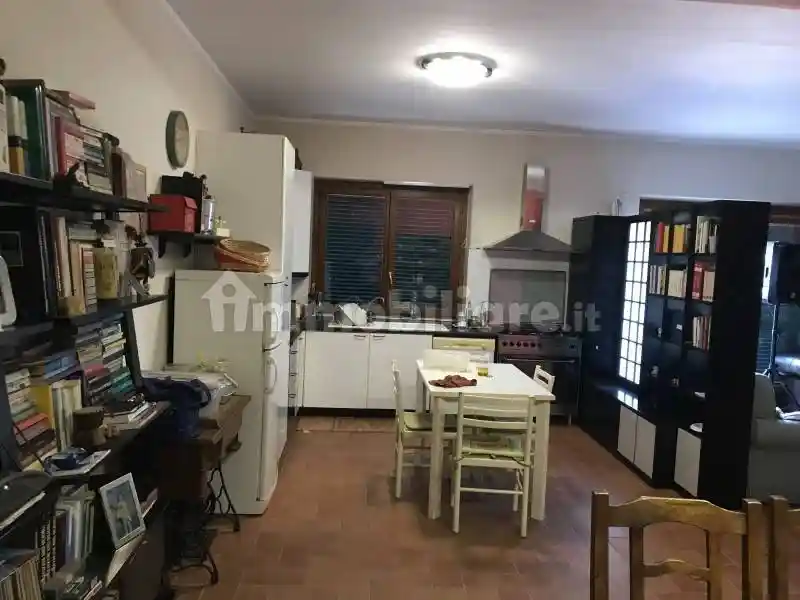 Bilocale ottimo stato, piano terra, Tribunale, Frosinone - foto 4