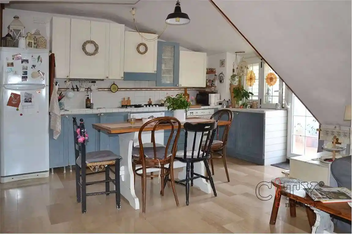 Appartamento in vendita a Pomezia