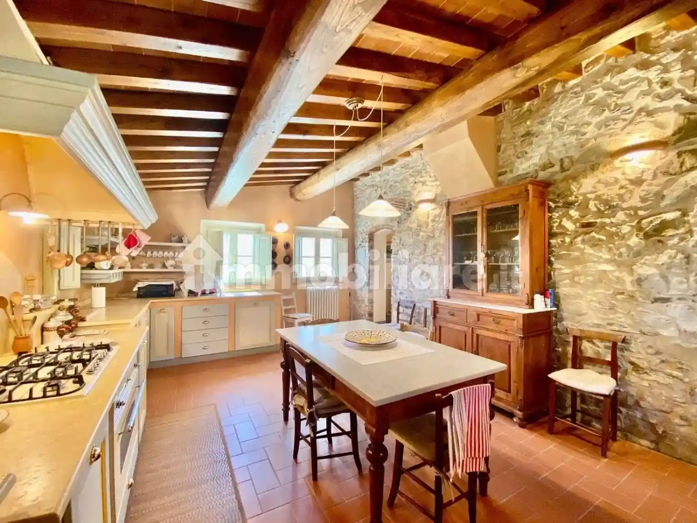 Villa in vendita a Carmignano