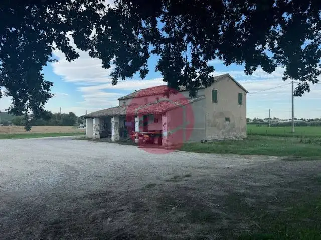 Casa indipendente in vendita a Cesena