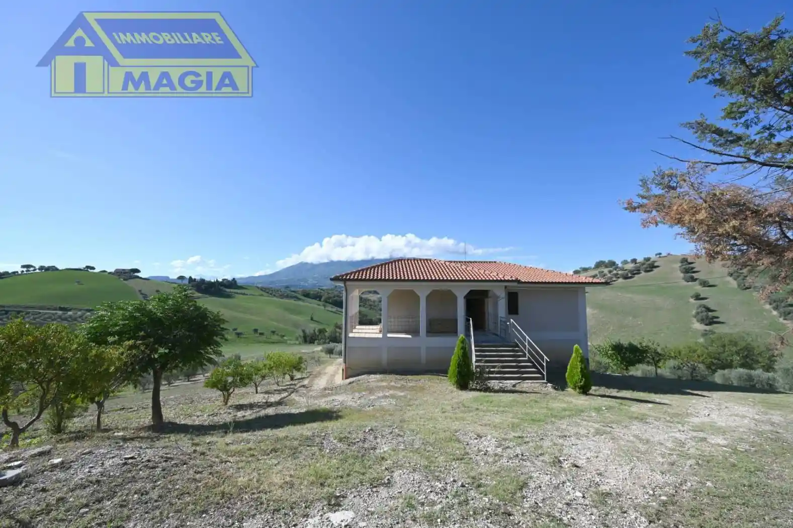 Rustico - Casale in vendita a Ascoli Piceno