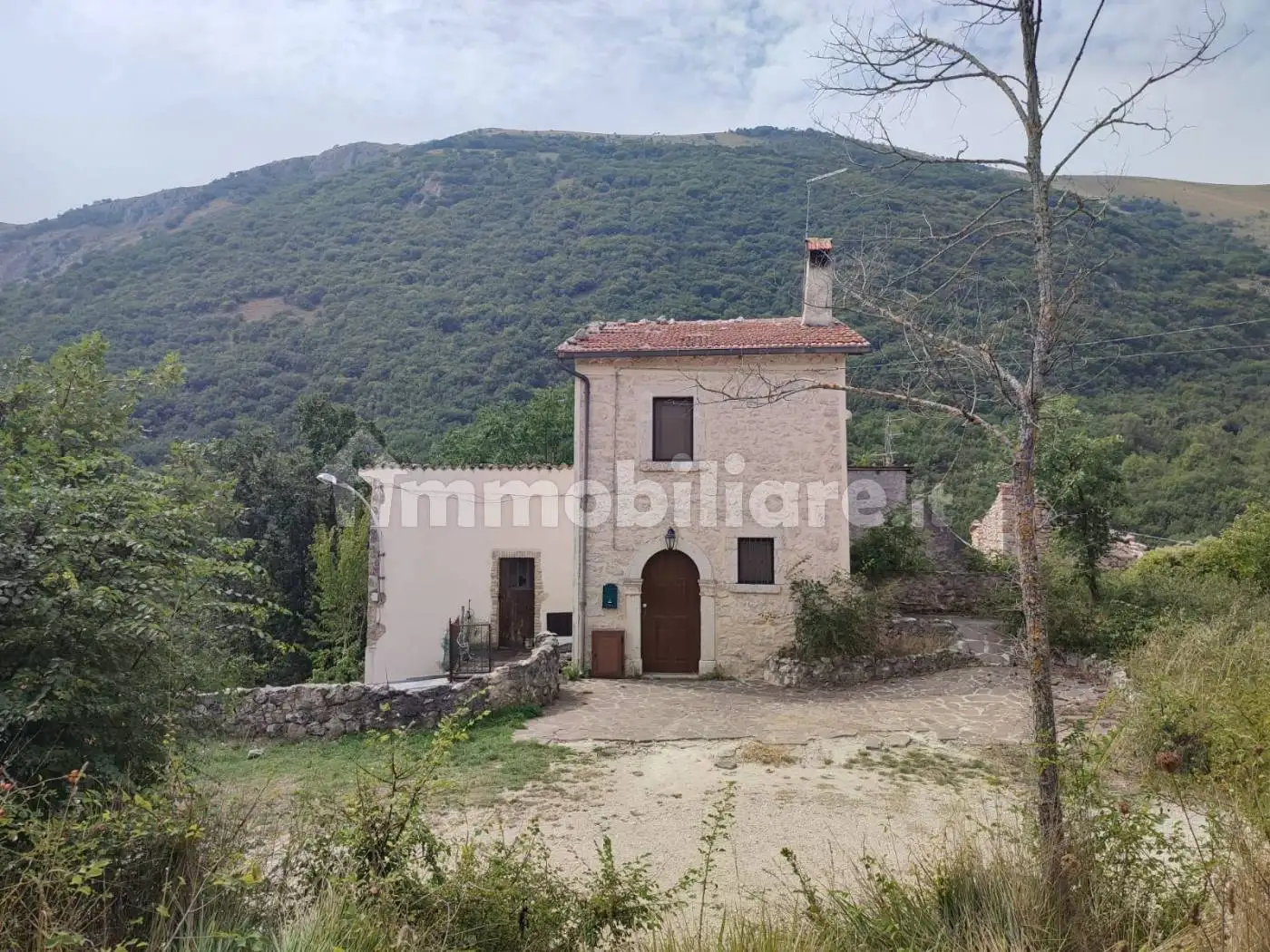 Rustico - Casale in vendita a Ortona dei Marsi