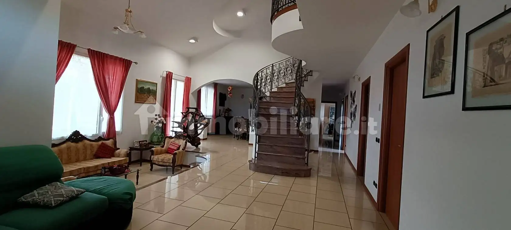 Villa plurifamiliare, ottimo stato, 425 m², Cavallirio - foto 4