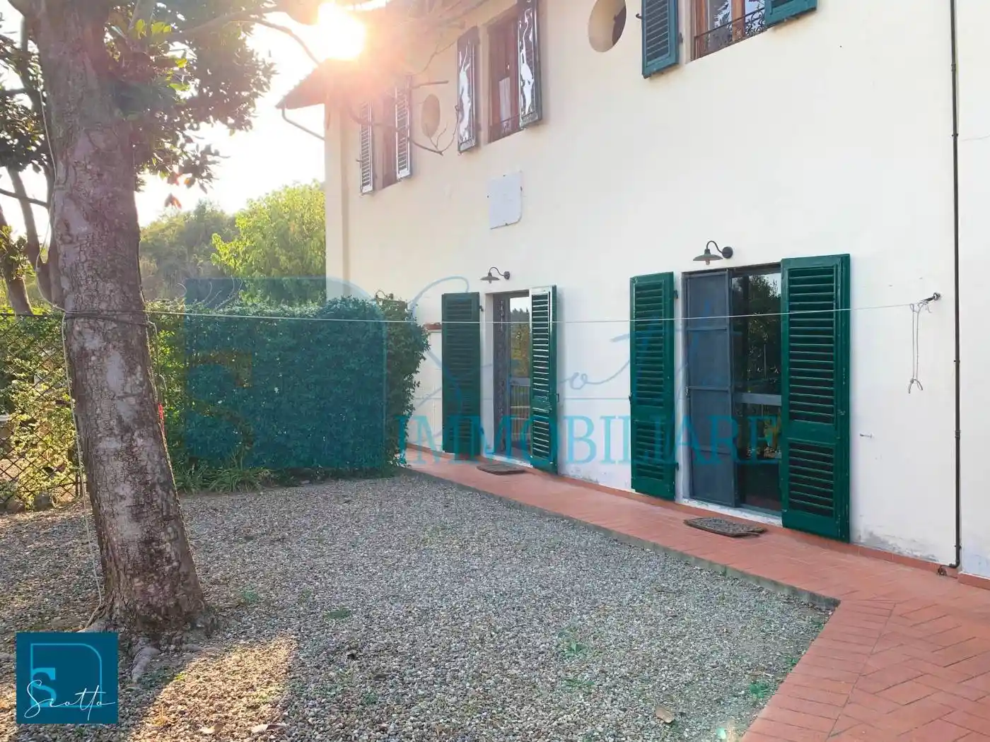 Casa indipendente in vendita a Capraia e Limite