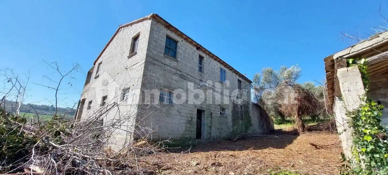 Villa unifamiliare, da ristrutturare, 880 m², Colonnella - foto 2