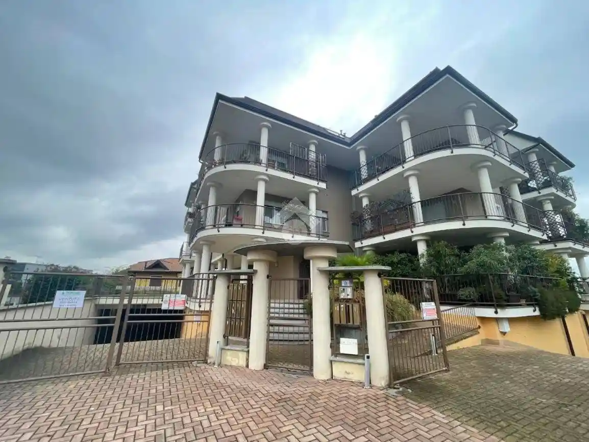 Appartamento in vendita a Borgomanero