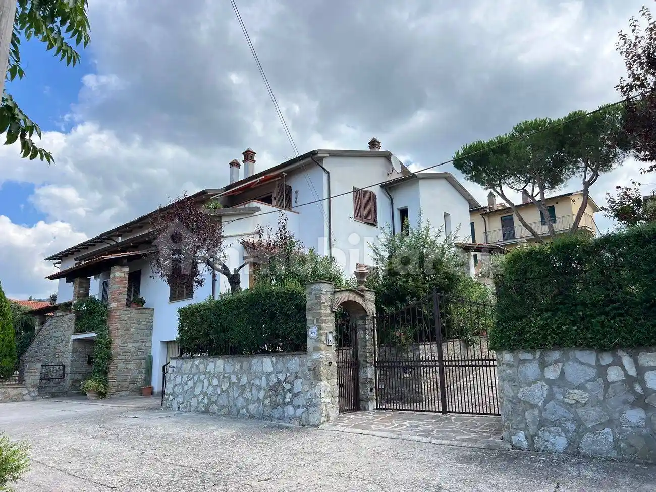 Villa in vendita a Cortona