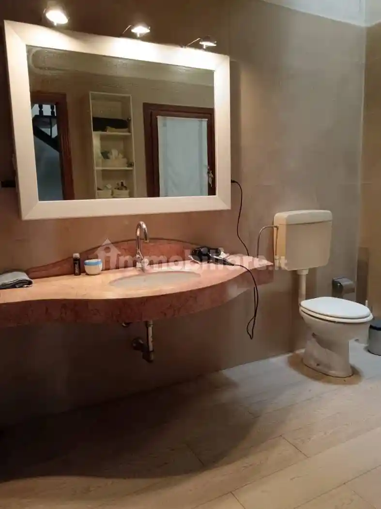 Casa indipendente in vendita a Gussago