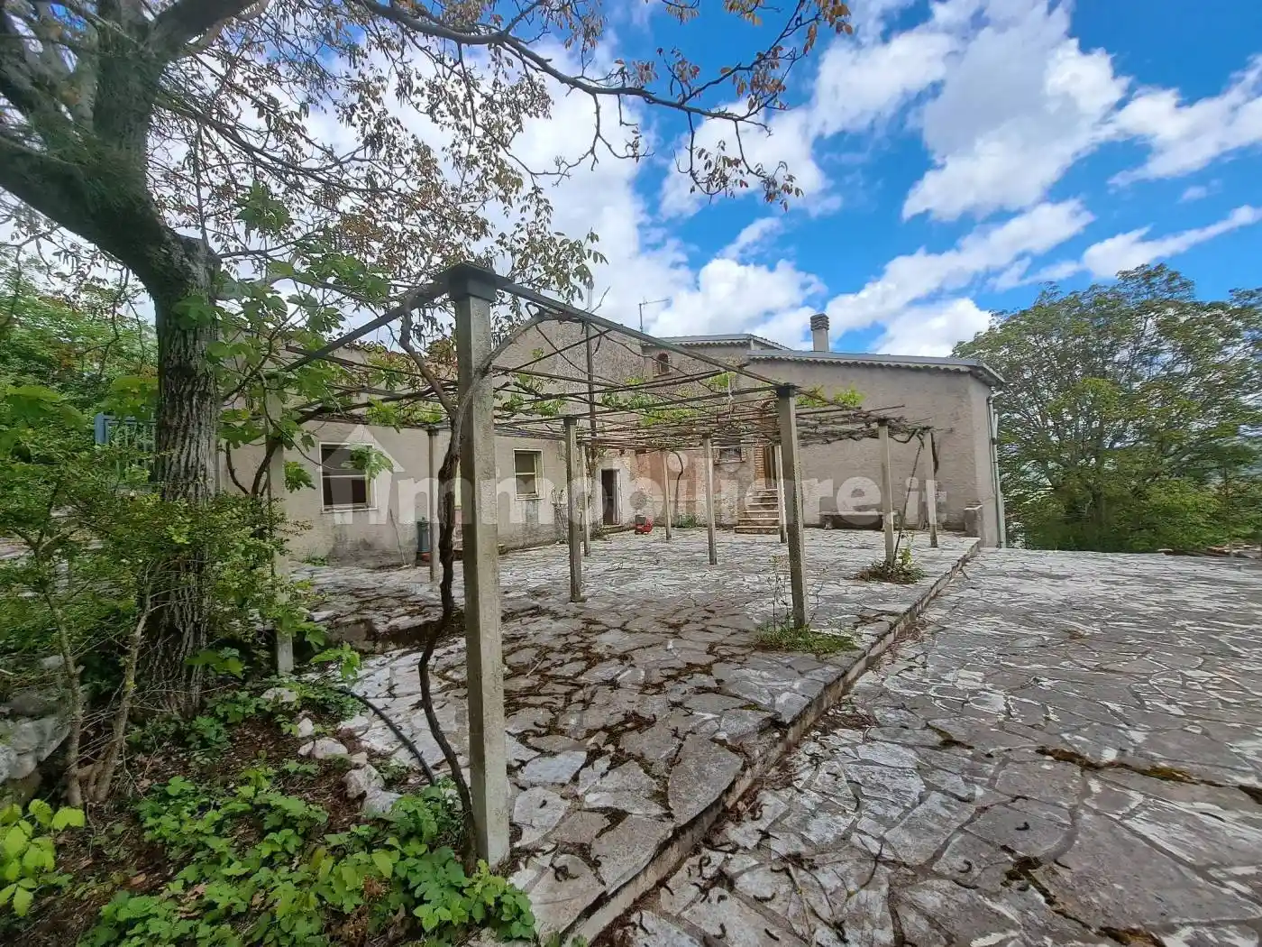 Rustico - Casale in vendita a San Massimo