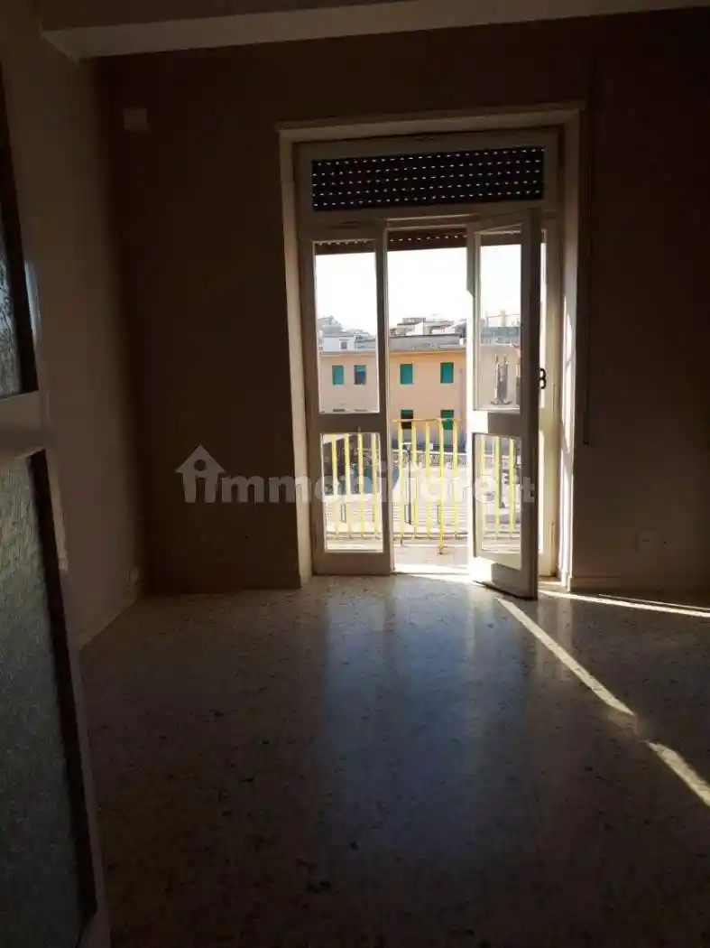 Trilocale buono stato, secondo piano, Centro Storico, Terracina - foto 4