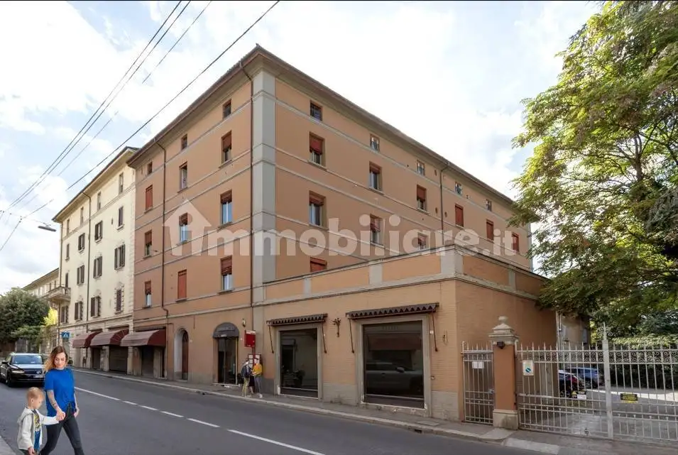 Appartamento in vendita a Bologna