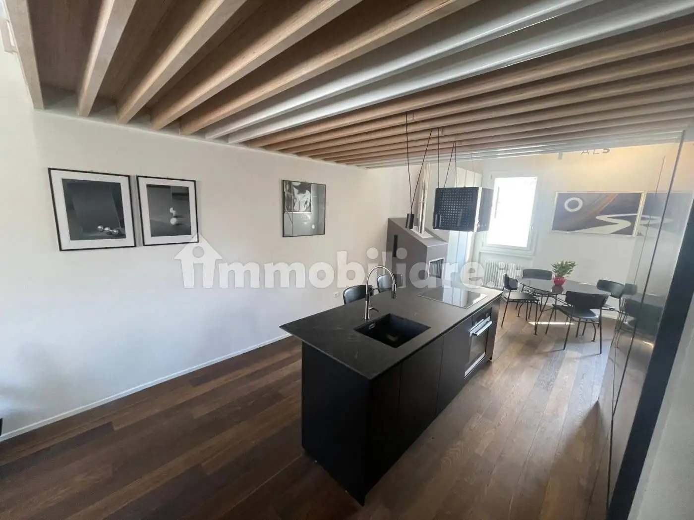 Villa in affitto a Jesi