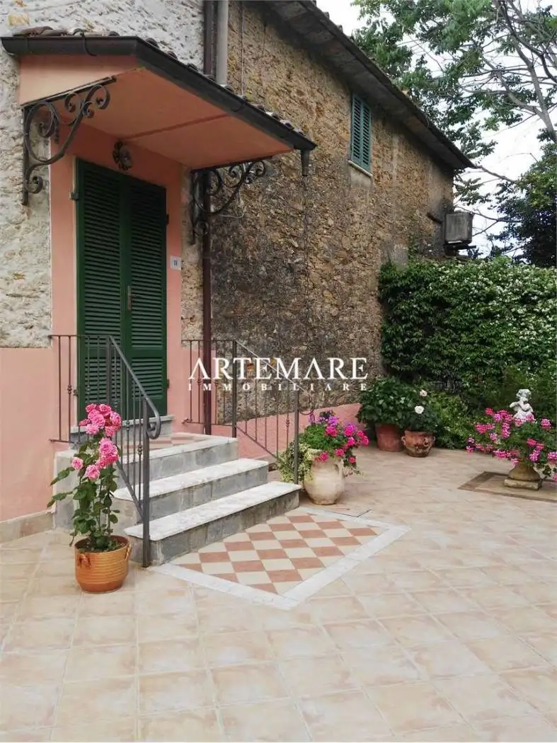 Appartamento in affitto a Seravezza