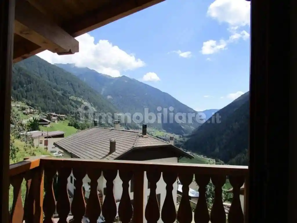 Appartamento in vendita a Rabbi